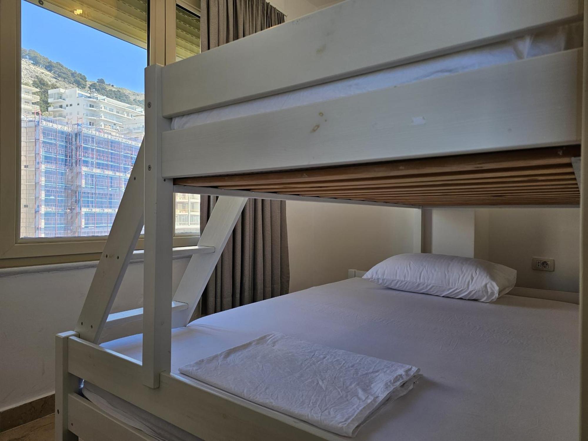 Albert Apartment
