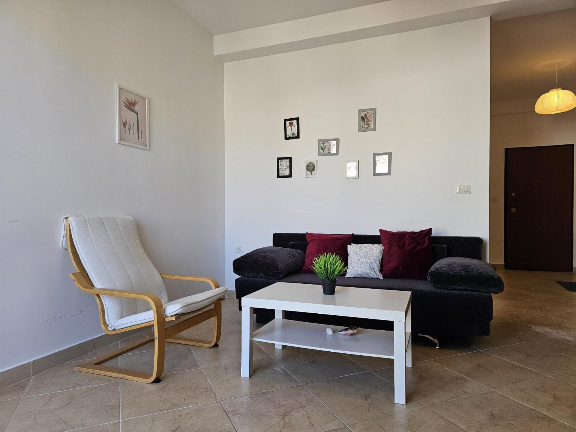 Albert Apartment